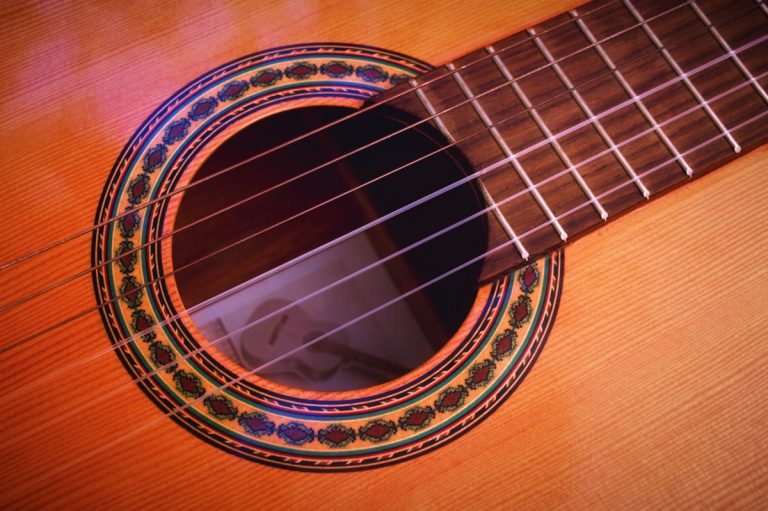 Acoustic vs Electric Guitar Strings